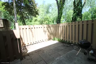 2543 Unity Ave N, Golden Valley, MN 55422 - Photo 2