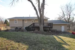 5352 W Hidden Valley Dr, Savage, MN 55378 - Photo 22