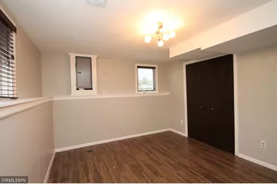 5352 W Hidden Valley Drive, Savage, MN 55378 - Photo 16