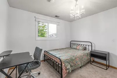 9240 Chesshire Lane N, Maple Grove, MN 55369 - Photo 26