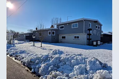 403 3rd Avenue NW, Dilworth, MN 56529 - Photo 1