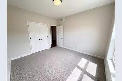 18543 Ifton Way, Lakeville, MN 55044 - Photo 4