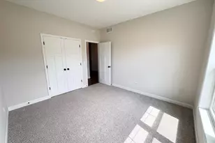 18543 Ifton Wy, Lakeville, MN 55044 - Photo 4