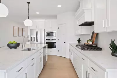 18537 Ifton Way, Lakeville, MN 55044 - Photo 10