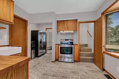 1115 Litchfield Avenue SW, Willmar, MN 56201 - Photo 10