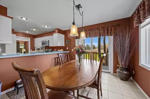 9820 Deerbrook Dr, Chanhassen, MN 55317 - Photo 22