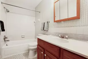 4045 Hodgson Rd, Shoreview, MN 55126 - Photo 22