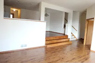 5066 Fountain Lane N, Plymouth, MN 55446 - Photo 4