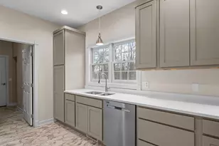 26190 Hale Ct, Wyoming, MN 55092 - Photo 6