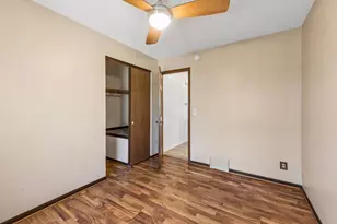 227 River Woods Ln, Burnsville, MN 55337 - Photo 20