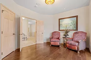 724 Widsten Cir, Wayzata, MN 55391 - Photo 8