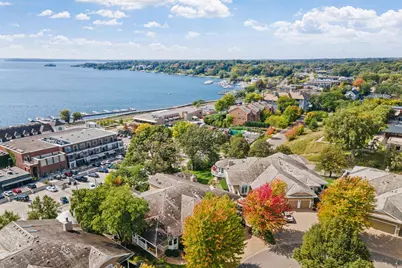 724 Widsten Circle, Wayzata, MN 55391 - Photo 2