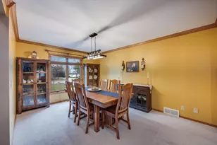 1960 Knollwood Dr, Fairmont, MN 56031 - Photo 4