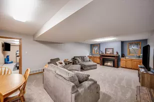 1960 Knollwood Dr, Fairmont, MN 56031 - Photo 34