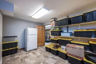 1960 Knollwood Dr, Fairmont, MN 56031 - Photo 44