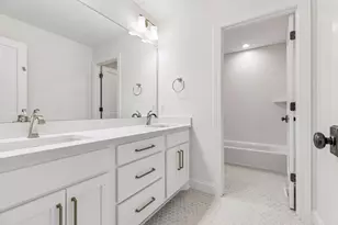 5829 Ewing Ave S, Edina, MN 55410 - Photo 32