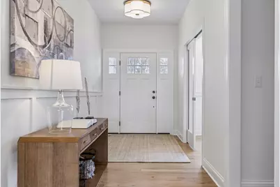 5829 Ewing Avenue S, Edina, MN 55410 - Photo 2