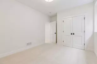 5829 Ewing Ave S, Edina, MN 55410 - Photo 42