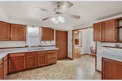 945 Front Avenue, Saint Paul, MN 55103 - Photo 6