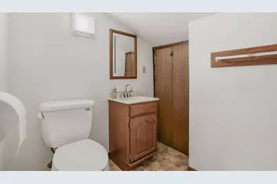 945 Front Avenue, Saint Paul, MN 55103 - Photo 20