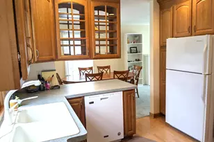 2924 Quail Ave N, Golden Valley, MN 55422 - Photo 6