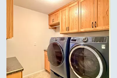 826 N McKay Avenue NE, Alexandria, MN 56308 - Photo 32
