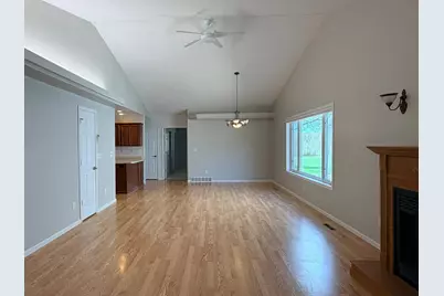 826 N McKay Avenue NE, Alexandria, MN 56308 - Photo 12