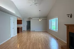 826 N McKay Ave NE, Alexandria, MN 56308 - Photo 12
