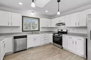 15125 Southwind Dr, Burnsville, MN 55306 - Photo 14