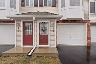 7702 Arboretum Village Circle, Chanhassen, MN 55317 - Photo 2