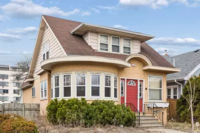 549 Asbury Street N, Saint Paul, MN 55104 - Photo 1