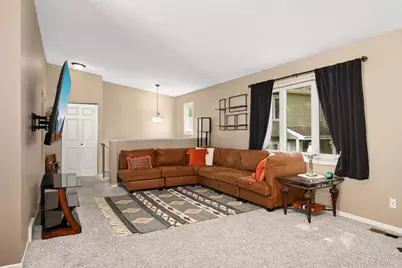 7321 Woodstock Curve, Bloomington, MN 55438 - Photo 6