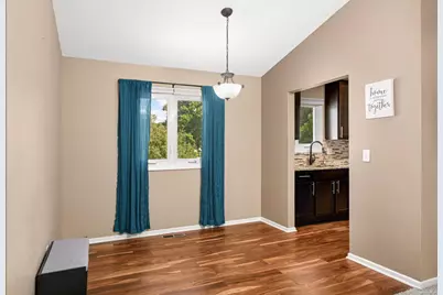7321 Woodstock Curve, Bloomington, MN 55438 - Photo 10