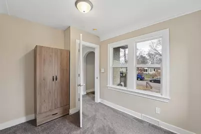 2155 Reaney Avenue E, Saint Paul, MN 55119 - Photo 14