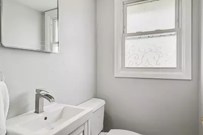 1960 Lakeaires Boulevard, White Bear Lake, MN 55110 - Photo 10