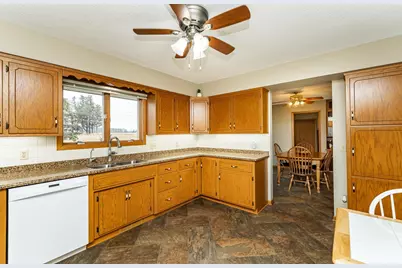 5642 County Road 5 NW, Byron, MN 55920 - Photo 20