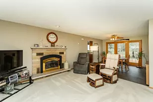 5642 County Rd 5 NW, Byron, MN 55920 - Photo 16