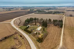 5642 County Rd 5 NW, Byron, MN 55920 - Photo 2