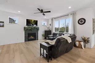 5900 Upper 179th St W, Lakeville, MN 55044 - Photo 8