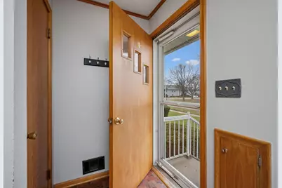 808 Webster Street, Fairmont, MN 56031 - Photo 2