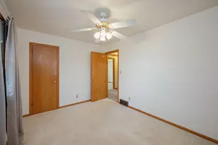 808 Webster St, Fairmont, MN 56031 - Photo 12