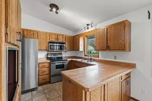 722 Parkview Ln N, Champlin, MN 55316 - Photo 22