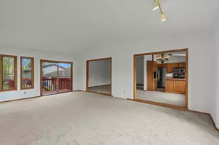 722 Parkview Ln N, Champlin, MN 55316 - Photo 16