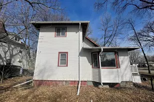 401 5th St S, Moorhead, MN 56560 - Photo 6