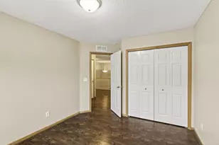 7580 Lower 11th St N, Oakdale, MN 55128 - Photo 16