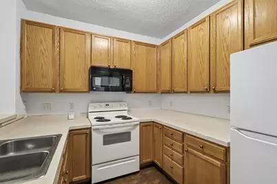 7580 Lower 11th Street N, Oakdale, MN 55128 - Photo 10