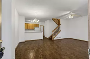 7580 Lower 11th St N, Oakdale, MN 55128 - Photo 4