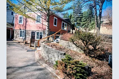 18917 Chestnut Lane, Minnetonka, MN 55345 - Photo 2