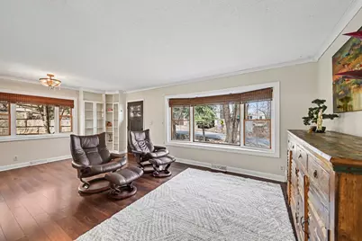 18917 Chestnut Lane, Minnetonka, MN 55345 - Photo 10