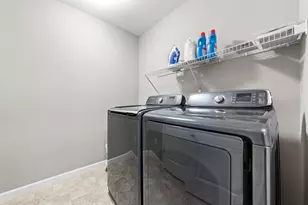 15609 Eddy Crk Wy, Apple Valley, MN 55124 - Photo 34